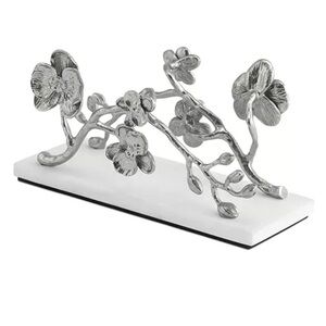 Michael Aram napkin holder